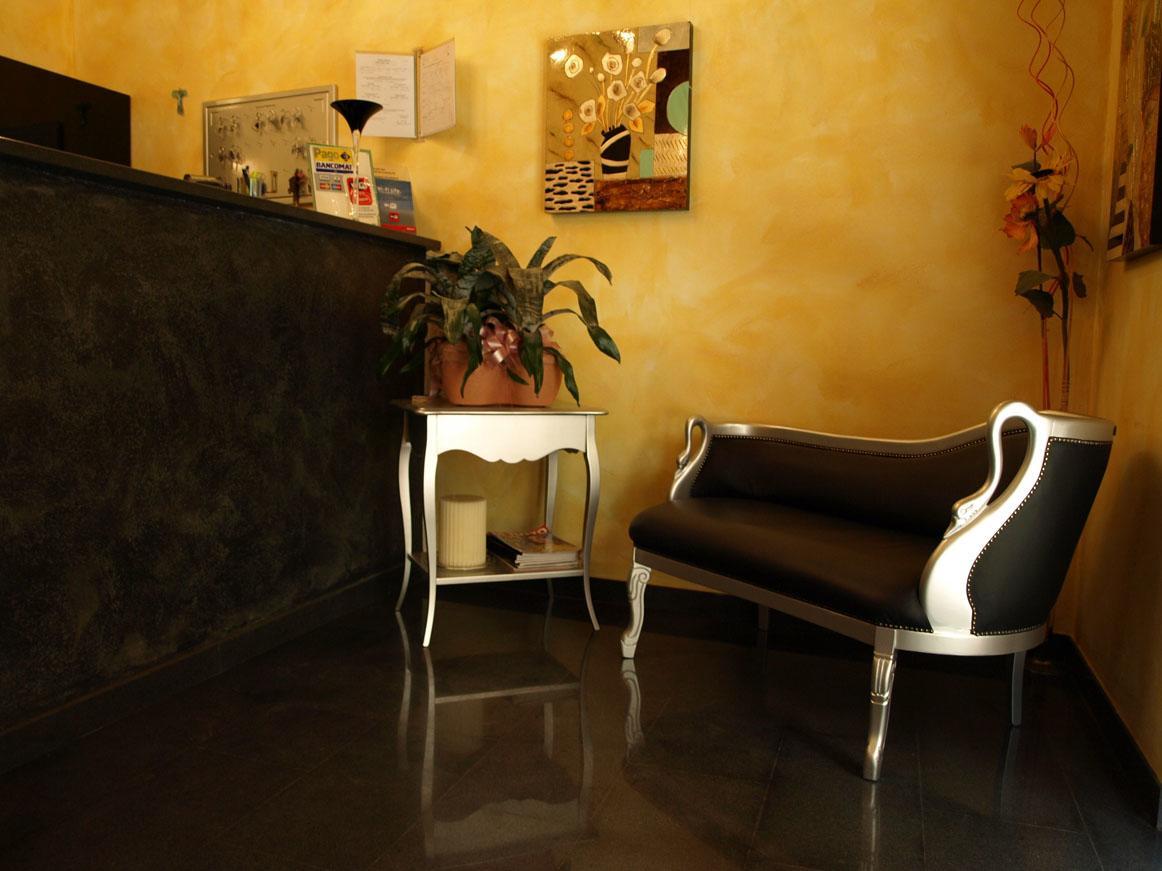 Hotel Karol Monza Dış mekan fotoğraf