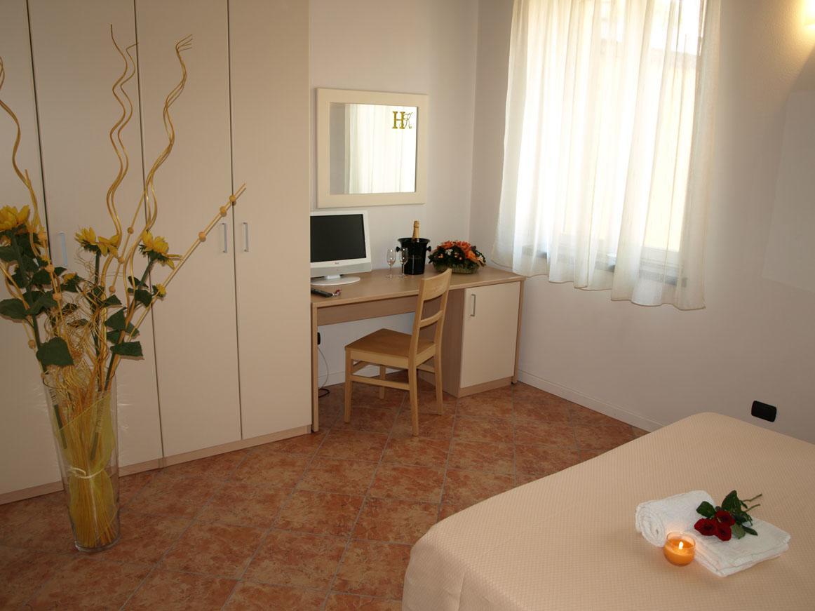 Hotel Karol Monza Dış mekan fotoğraf