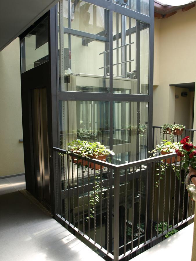 Hotel Karol Monza Dış mekan fotoğraf