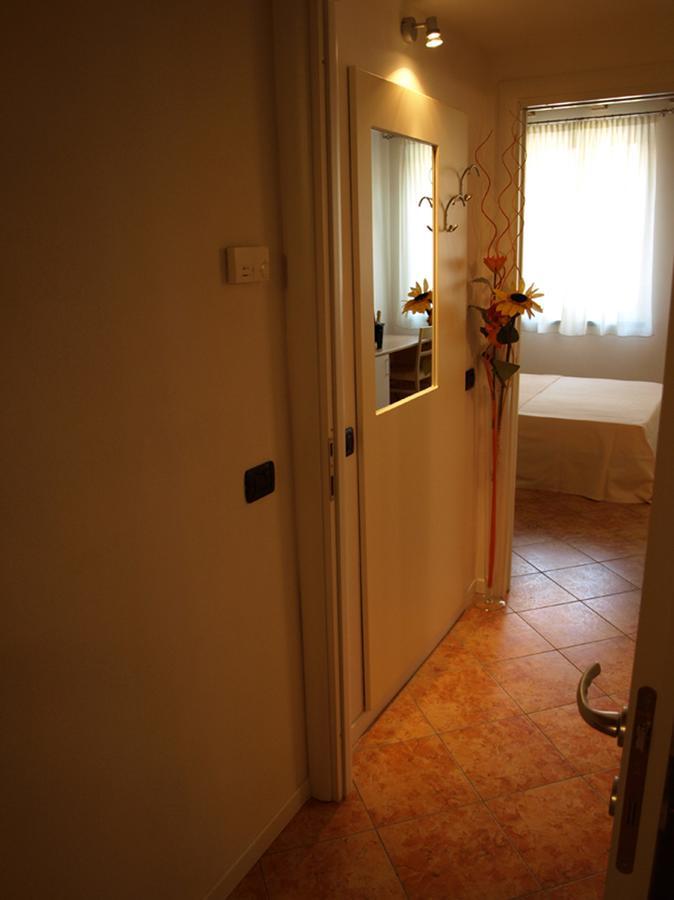 Hotel Karol Monza Dış mekan fotoğraf